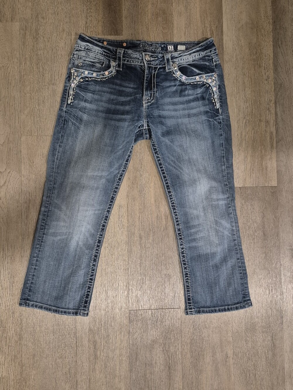 Miss Me Capri Jeans